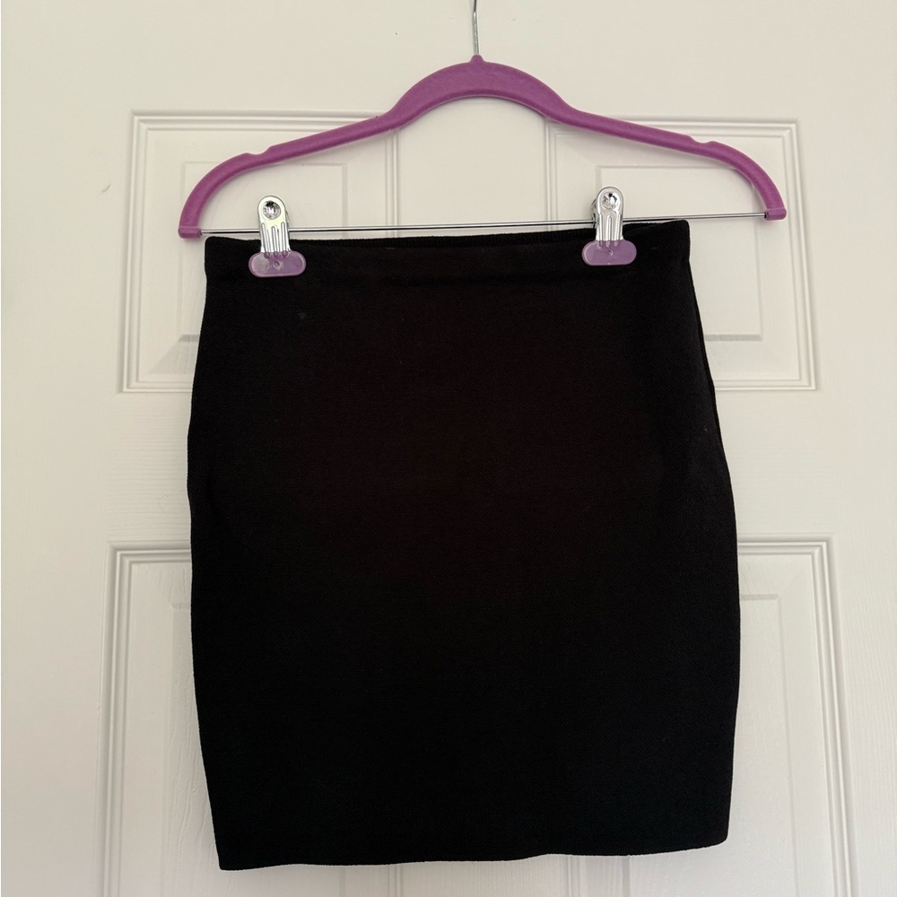Elegant Black Women's Skirt